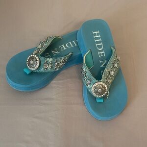 Teal Embellished Women's Flip Flop Sandals